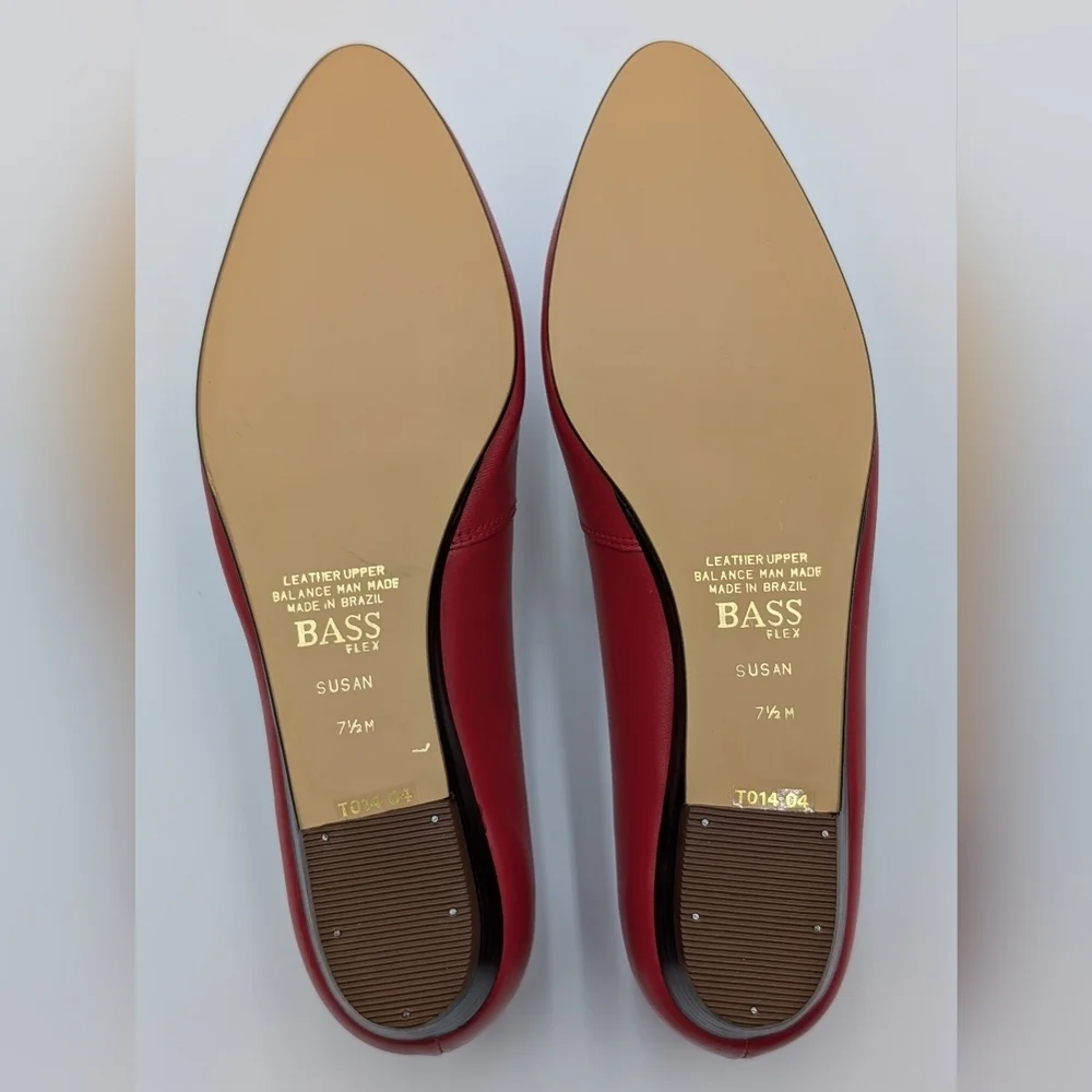 NWOB B.H. Bass & Co. Red Susan Leather Ballet Flats Women Size 7.5 M